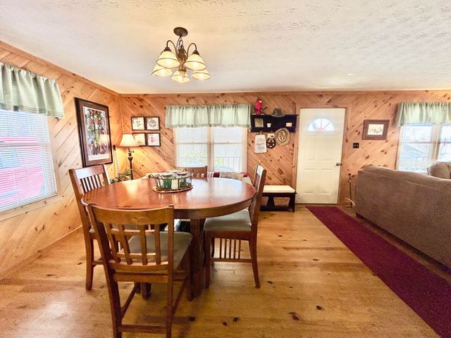 96 Vicki Street, Nancy, KY 42544