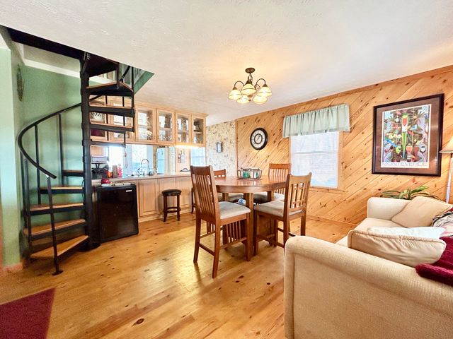 96 Vicki Street, Nancy, KY 42544