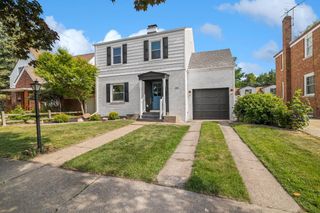 247 Fairbanks Place, Munster, IN 46321
