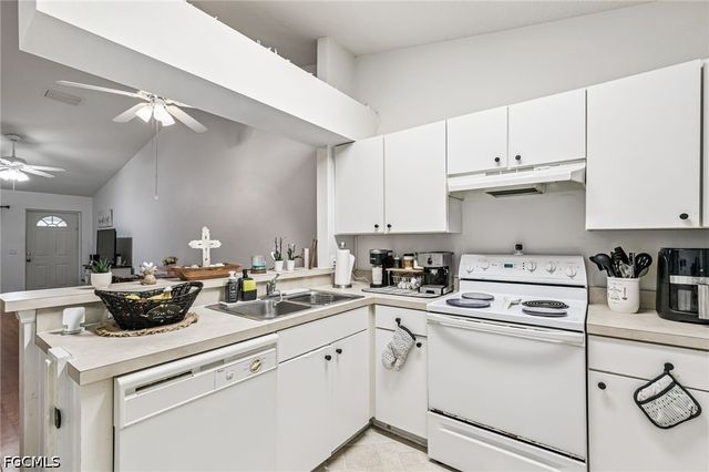 608 E Grand Highway HWY, Clermont, FL 34711