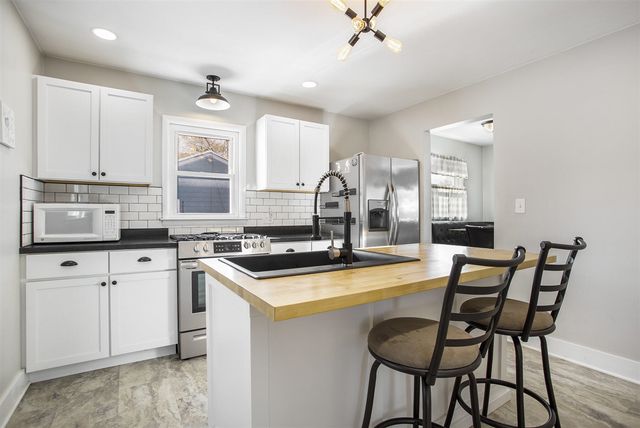 1404 Seminole Street, Kalamazoo, MI 49006