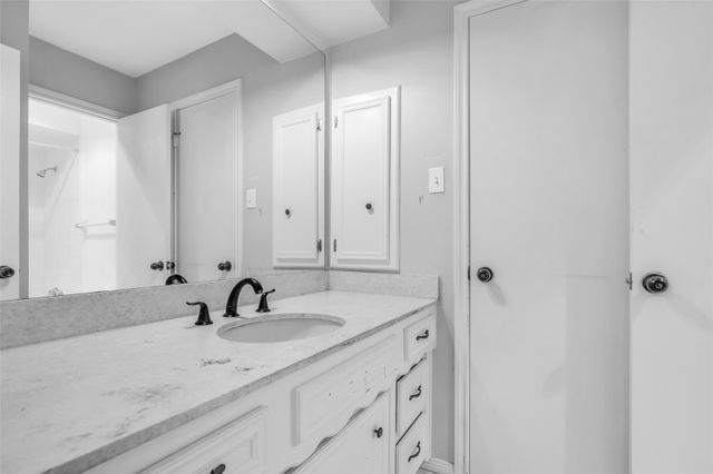 14014 Court Of Regents, Houston, TX 77069