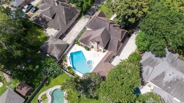 14014 Court Of Regents, Houston, TX 77069
