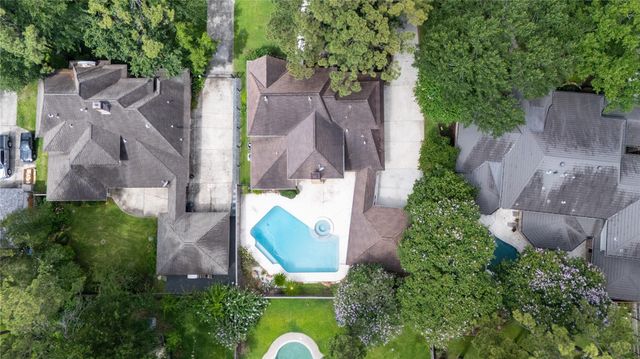 14014 Court Of Regents, Houston, TX 77069