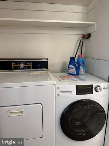 201 YARDLEY CMNS, Yardley, PA 19067