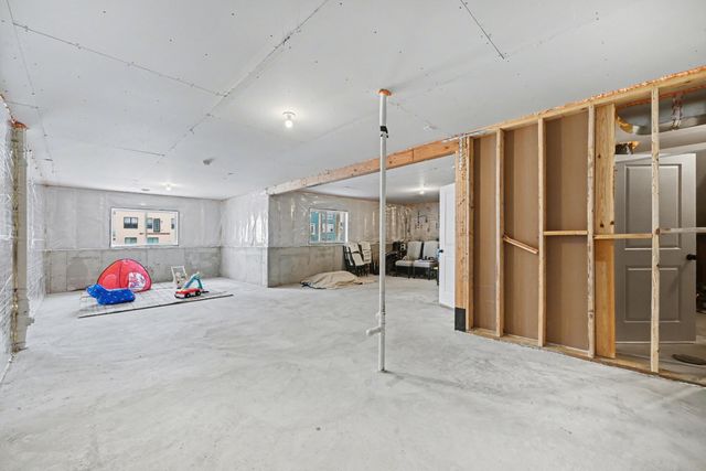 6408 Red Cedar Drive, Chaska, MN 55318