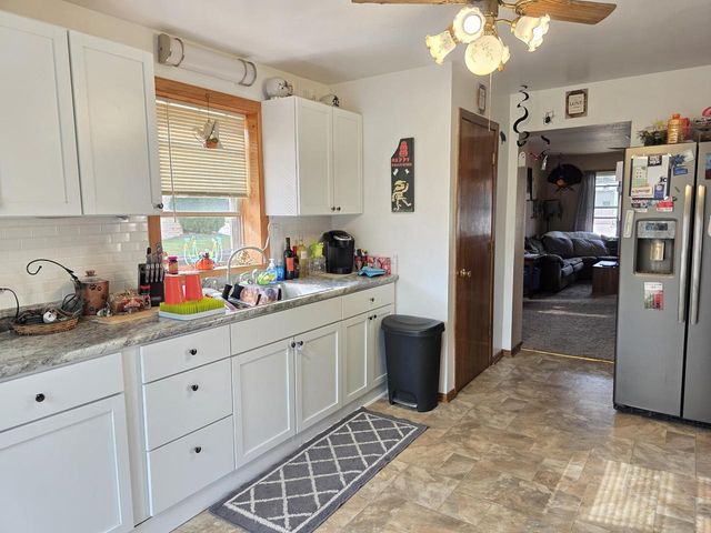 915 Cleveland STREET, Watertown, WI 53098