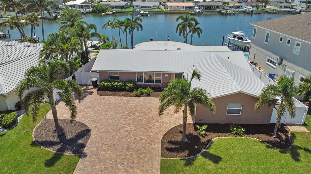 7944 10TH AVENUE S, St Petersburg, FL 33707