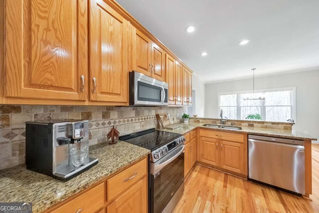 1498 Pinyan Lane, Canton, GA 30115