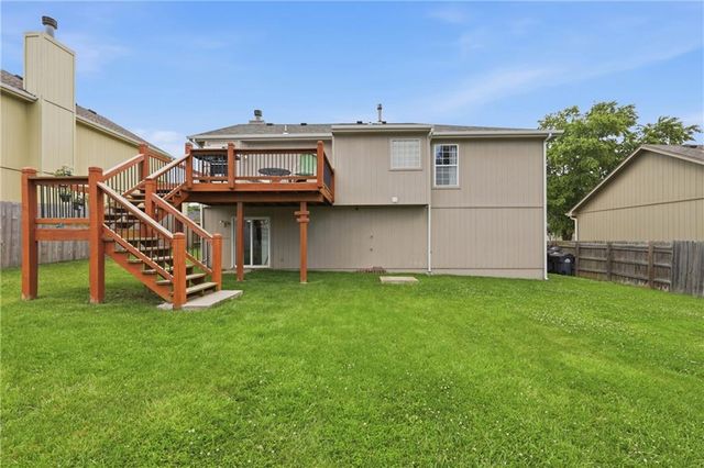 431 SW Joseph Lane, Grain Valley, MO 64029