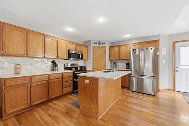 431 SW Joseph Lane, Grain Valley, MO 64029