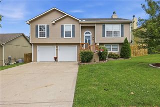 431 SW Joseph Lane, Grain Valley, MO 64029