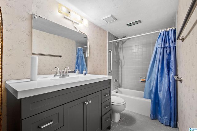 3525 KNOLLWOOD DRIVE, Anniston, AL 36207