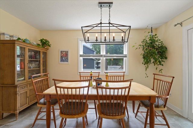 13 Hillside Circle, Essex, VT 05452
