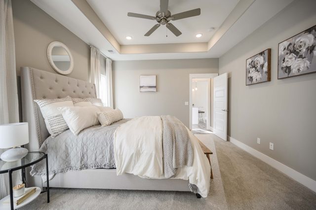 2165 Barringer Ln, Murfreesboro, TN 37128