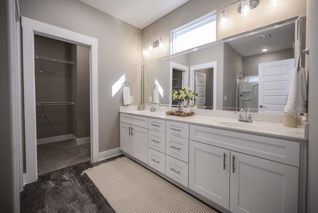 2165 Barringer Ln, Murfreesboro, TN 37128