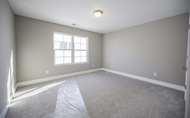 2165 Barringer Ln, Murfreesboro, TN 37128