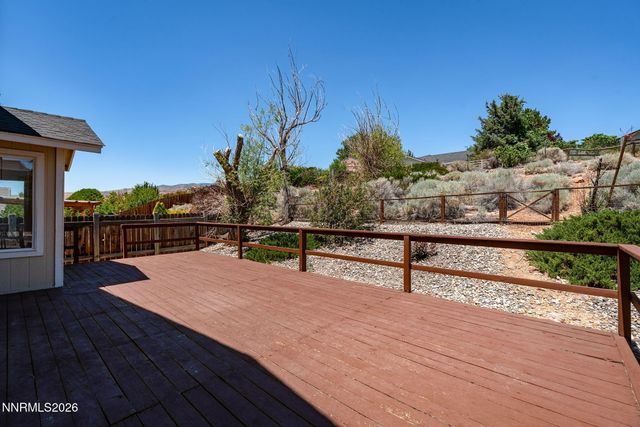 889 S University Park Loop, Reno, NV 89512