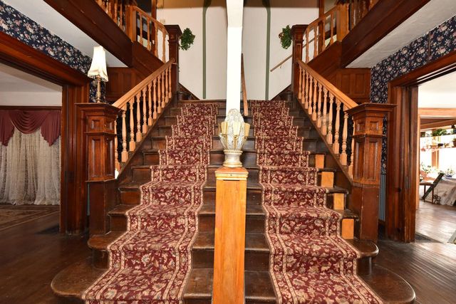 1016 N 29th STREET, Milwaukee, WI 53208