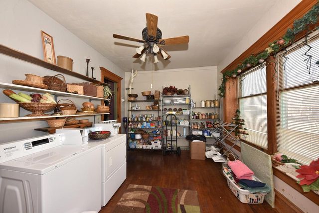 1016 N 29th STREET, Milwaukee, WI 53208