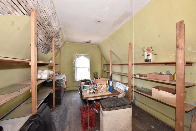 1016 N 29th STREET, Milwaukee, WI 53208