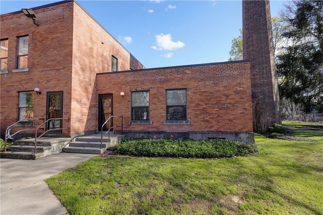 115 Gregory Park, Rochester, NY 14620