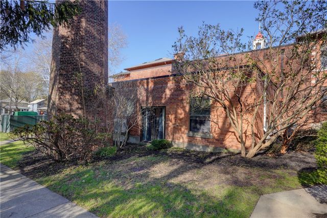 115 Gregory Park, Rochester, NY 14620