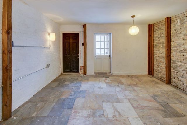 239 Westheimer Road, Houston, TX 77006