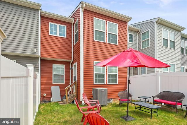 96 AYRSHIRE DR, Hanover, PA 17331