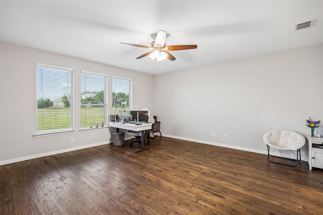 2015 Alps Court, Cedar Hill, TX 75104