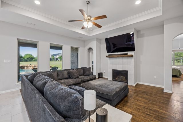2015 Alps Court, Cedar Hill, TX 75104