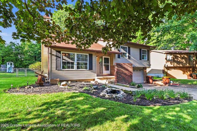 4266 Park Lane, Holt, MI 48842