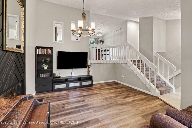 4266 Park Lane, Holt, MI 48842