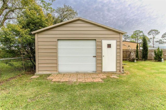 239 Arlington Drive, Lake Charles, LA 70605