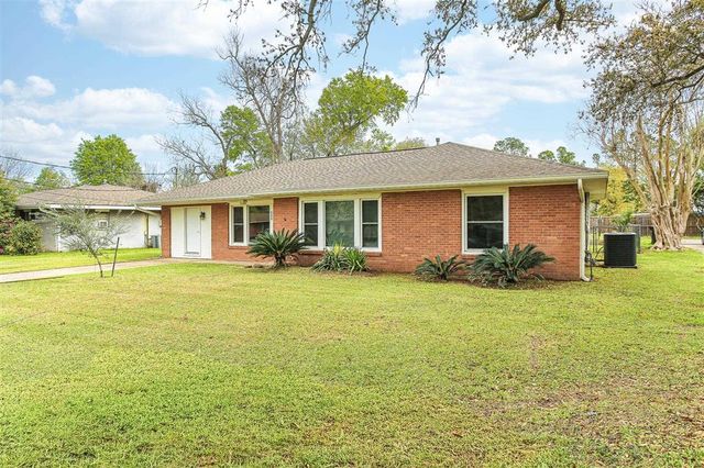 239 Arlington Drive, Lake Charles, LA 70605