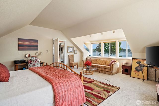 41 NE Sundstrom Road, Belfair, WA 98528