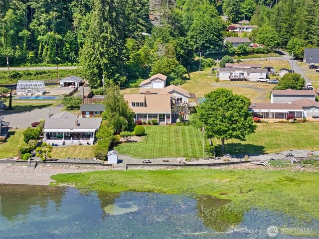 41 NE Sundstrom Road, Belfair, WA 98528