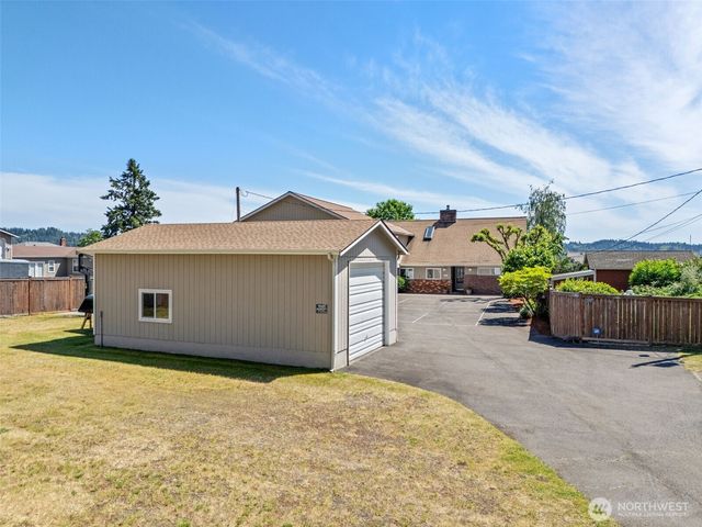 41 NE Sundstrom Road, Belfair, WA 98528