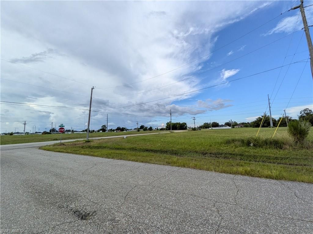 1610 NE Juanita PL, Cape Coral, FL 33909