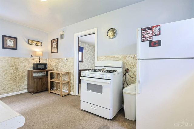 708 E Ross Avenue, St Bernard, OH 45217
