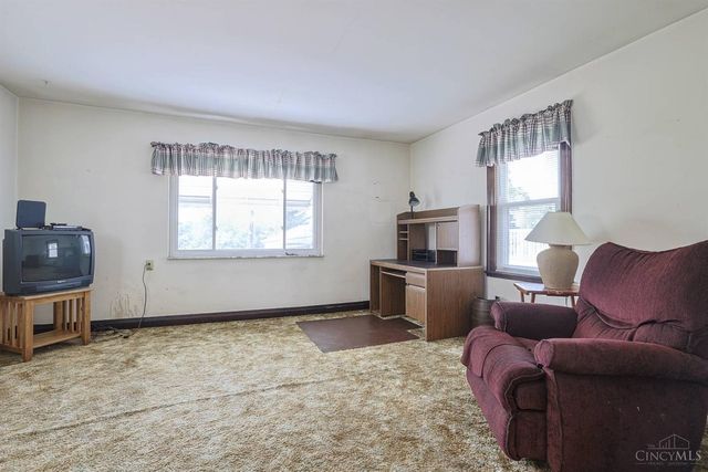708 E Ross Avenue, St Bernard, OH 45217