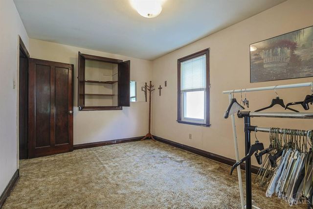 708 E Ross Avenue, St Bernard, OH 45217