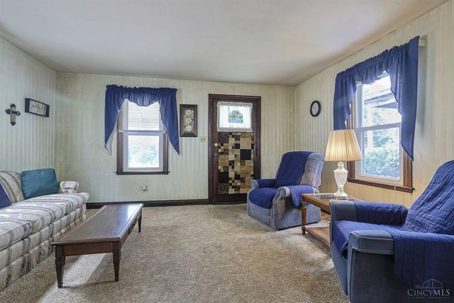 708 E Ross Avenue, St Bernard, OH 45217