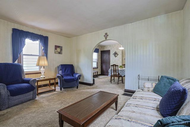 708 E Ross Avenue, St Bernard, OH 45217