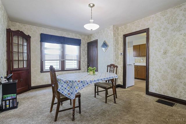 708 E Ross Avenue, St Bernard, OH 45217