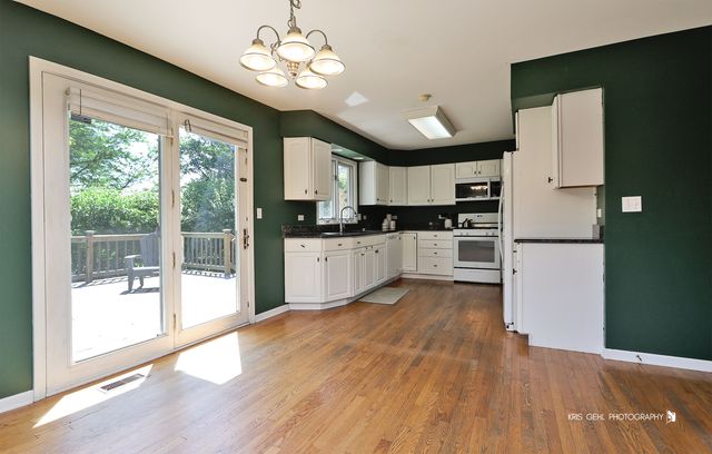 4002 Acacia Drive, Crystal Lake, IL 60012
