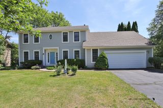 4002 Acacia Drive, Crystal Lake, IL 60012