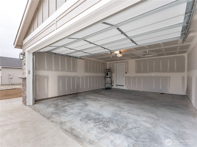 86 Salmon Drive, Wenatchee, WA 98801