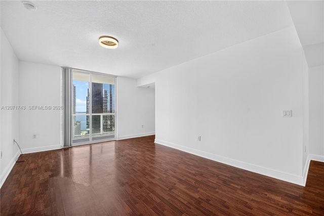 1250 S Miami Avenue 2004, Miami, FL 33130