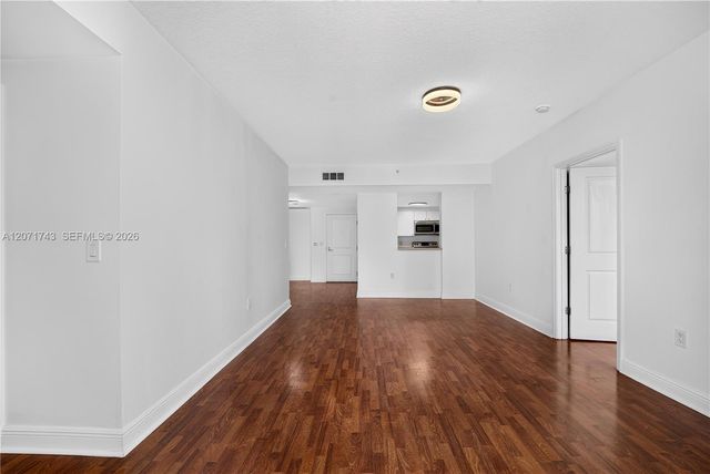 1250 S Miami Avenue 2004, Miami, FL 33130